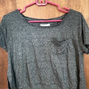 abercrombie & fitch gray crop tee